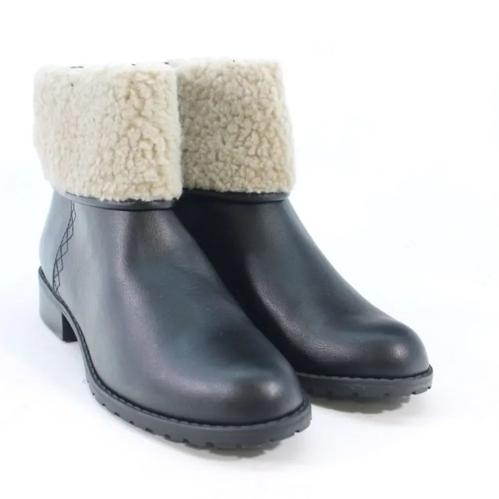 STYLE & CO BETTEY WOMEN'S ROUND TOE ZIP CLOSURE ANKLE BOOTS
